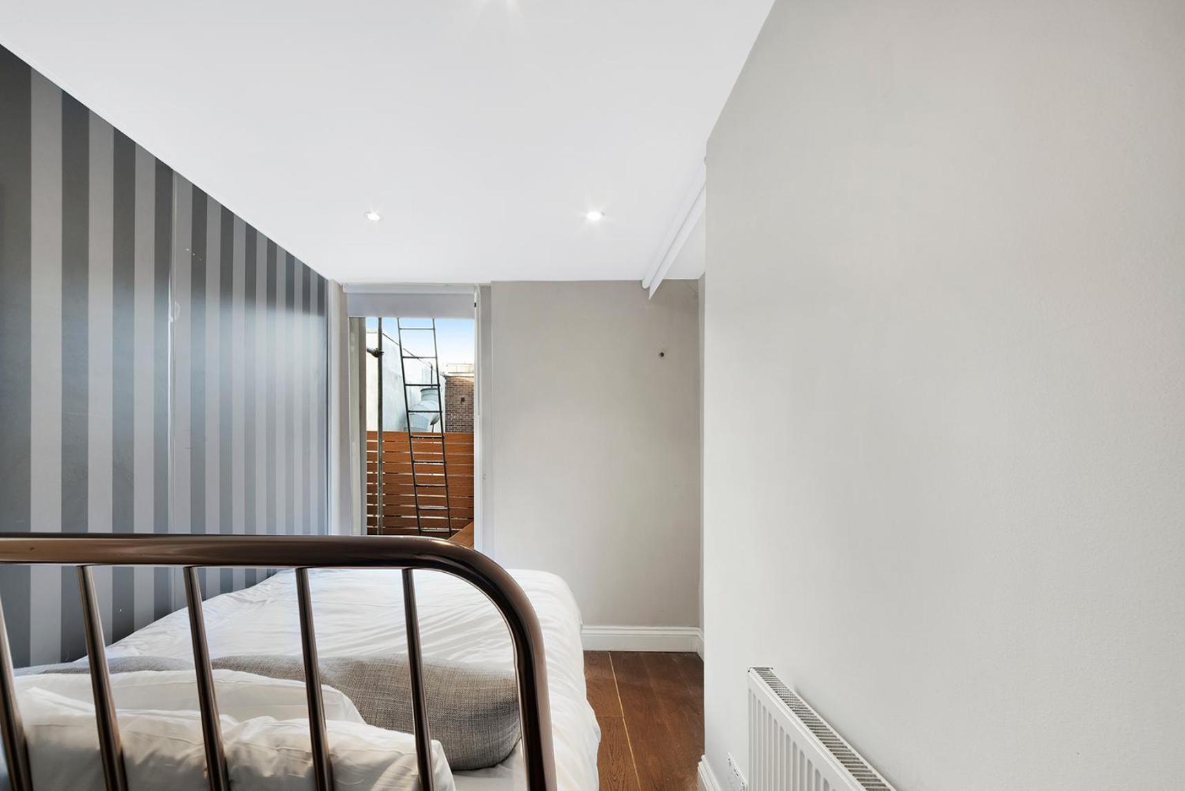 Modernised Apartments 1 And 2 Bedrooms Option Terrace And Balcony High Street Londýn Exteriér fotografie