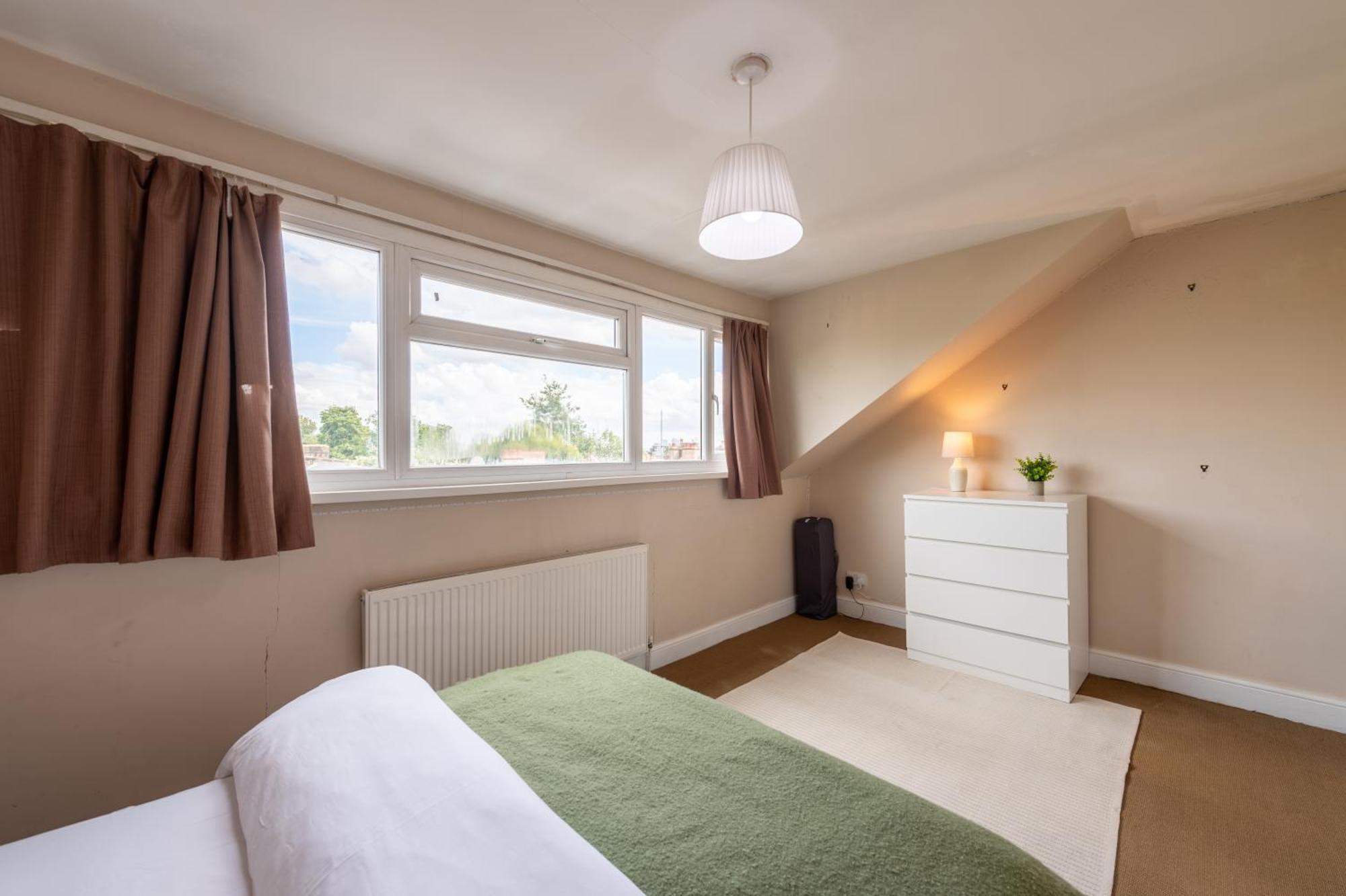 Modernised Apartments 1 And 2 Bedrooms Option Terrace And Balcony High Street Londýn Exteriér fotografie